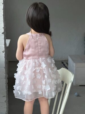 檔口童裝▸夏日網紗花瓣連衣裙